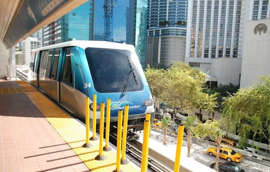 Metromover Service in Miami-Dade Suspended for Construction, with Free Bus Shuttles Offered