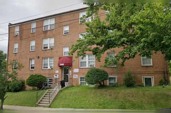 Metropolitan Police Apprehend Man Suspected of Robbery, Assault on Officer in Southeast D.C.