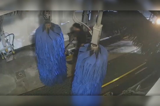 Miami-Dade Police Seek Suspected Arsonist in Florida City Car Wash Fire Case