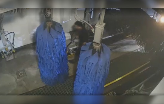 Miami-Dade Police Seek Suspected Arsonist in Florida City Car Wash Fire Case