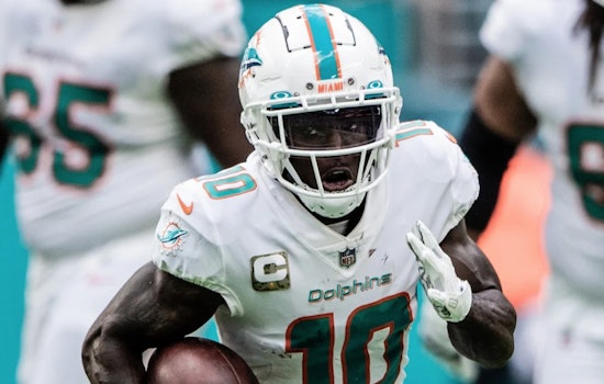 Miami Dolphins' Tyreek Hill Allegedly Involved in Confrontation at Kevin Hart Show in Atlanta