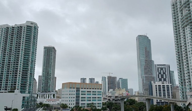 Miami Forecast, Variable Weather Ahead with Thunderstorms and Sunshine Mix