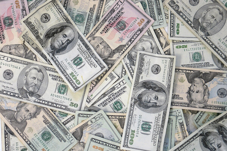 Michigan Resident Strikes Gold with Lifetime $25K Annual Lottery Win