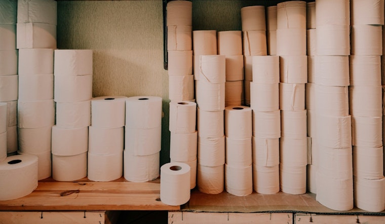Migrants at Chicago Shelter Allege Limited Access to Hygiene Products Amid Fear of Retaliation