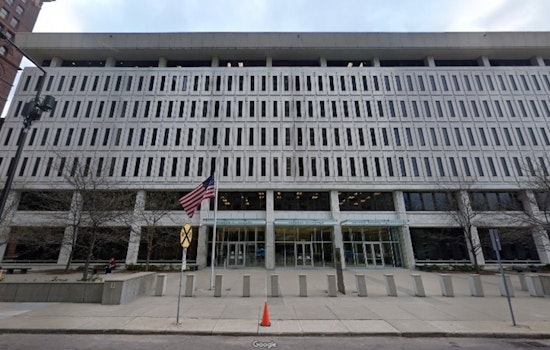 Minneapolis Gang Member Pleads Guilty to Firearms Violations Amid Fentanyl Dealing
