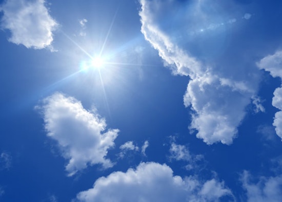 Minneapolis Welcomes a Sunny Outlook with Temperatures Climbing to Mid-60s