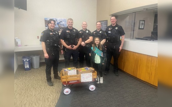 Minnesota Girl Scout Donates 150 Boxes of Cookies to Eden Prairie and Burnsville First Responders