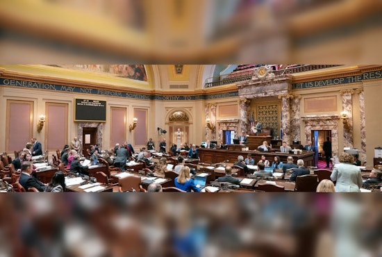 Minnesota Senate Labor Committee Advances Bill to Combat Employee Misclassification