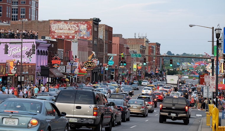 Nashville Braces for Weather Whiplash, Sunny Skies to Thunderstorms and Frosty Mornings Ahead