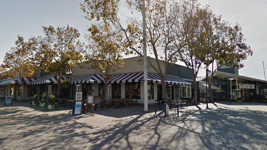 New Culinary Delight Mia Opens at Oakland's Jack London Square, Serving Authentic Mexican Cuisine
