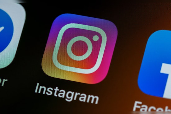 Not-So-Social Tuesday: Facebook & Instagram Outages Unsettle Users, Hassle Polls on America's Super Tuesday