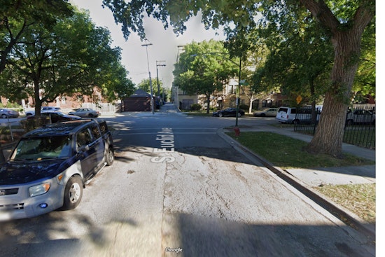 One Man Dead, Another Critically Injured in South Shore, Chicago Shooting