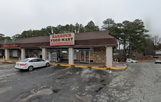 One Wounded in Clayton County Shopping Center Shooting, Police Investigate