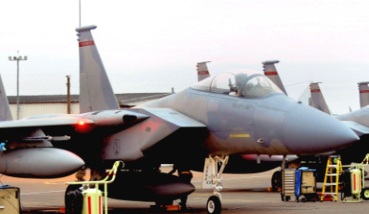 Oregon Air National Guard's 142nd Wing Embarks on Essential Night Training in Portland