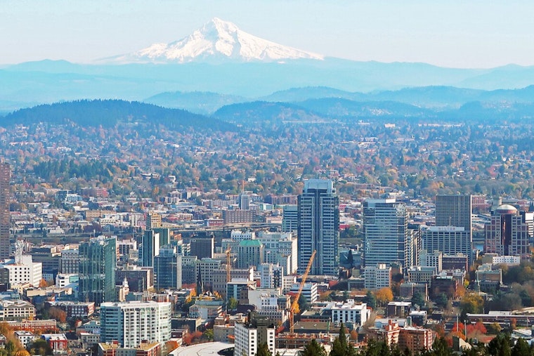 Oregon Legislators Allocate $20M for Highway Cleanup in Portland, Awaiting Gov. Kotek's Signature