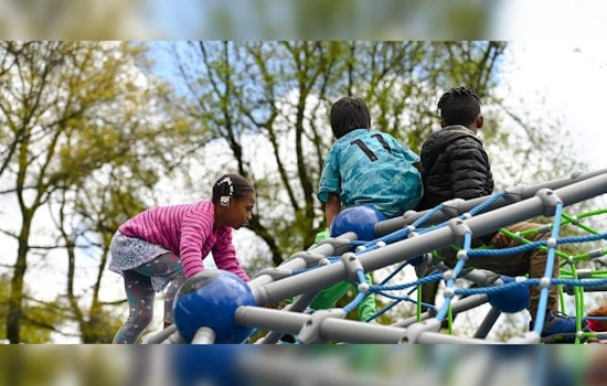 Oregon Legislators Slash Summer School Fund by 40%, Allocate $30 Million to Program
