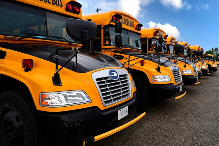 Oregon Legislature Passes Bill for School Bus Safety Cameras, Poised