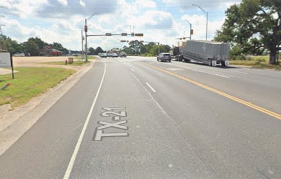 Over 40 Passengers Involved as Bus Tips Over in Bastrop County, Prompting Major Response Near Mustang Ridge