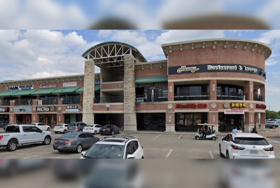 Paralyzed Victim of Violent Robbery in Houston Sues Dun Huang Plaza for Alleged Lack of Security