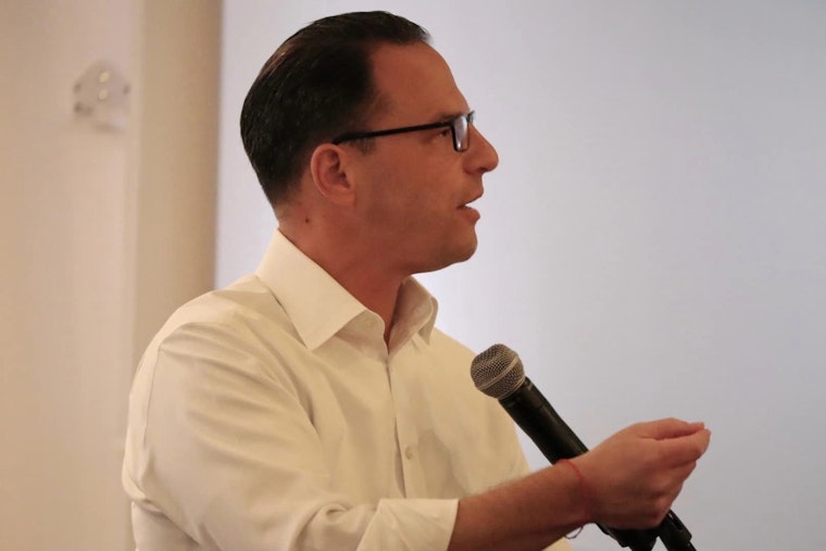 Pennsylvania Governor Josh Shapiro Champions Tech Ambitions with Visit to Gecko Robotics in Pittsburgh