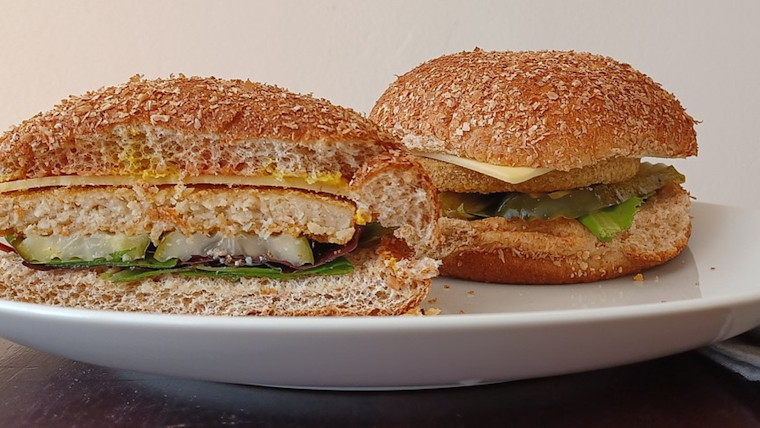 Philadelphia Crowned Best City for Burger Bargains, San Francisco's Prices Sky-High