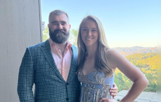Philadelphia Embraces Emotional Farewell as Eagles Icon Jason Kelce Announces Retirement