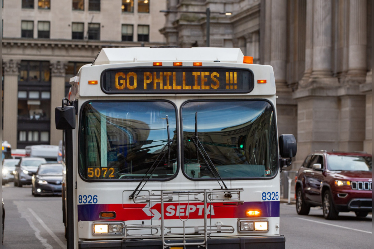 Philadelphia's SEPTA Riders Confront Spike in Violence, Union Calls(01)
