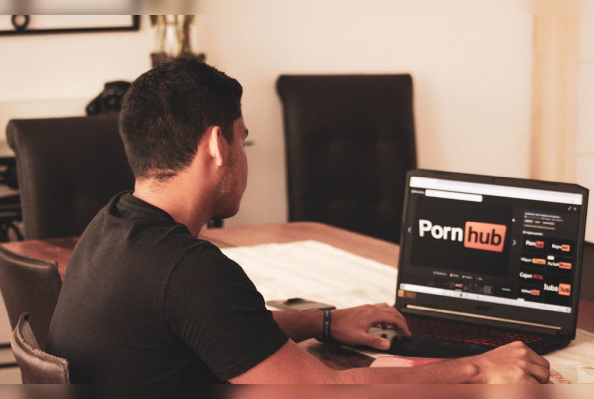 Pornhub Blocks Texas Users Amid Legal Spat with State Over Age