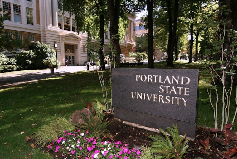 Portland State University Food Cart Pod to Close Over Wastewater Issues, Students and Vendors Scramble