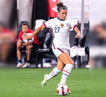 Portland Thorns' Sophia Smith Clinches Record-Breaking Deal, Becomes NWSL's Highest-Paid Player