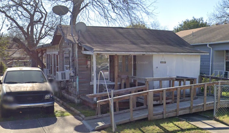 Quick Response by San Antonio Fire Department Quells Blaze at Abandoned Home on Hawthorne Street