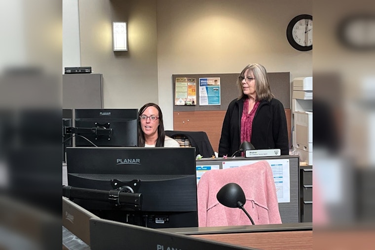 Rochester Delegates Learn 311 System Mastery from Mankato Experts in Public Service Collaboration