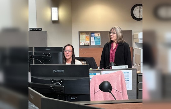 Rochester Delegates Learn 311 System Mastery from Mankato Experts in Public Service Collaboration