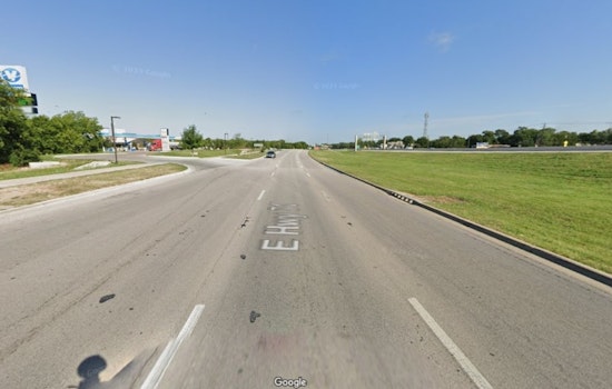 Rollover Crash Near Austin Airport Snarls Traffic, Major Delays Expected