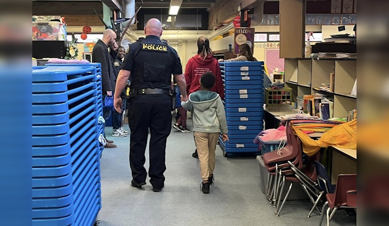 Saint Paul Police Connect with Kids at Bruce Vento Elementary in Story Time Initiative