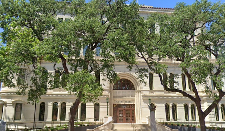 San Antonio at Crossroads, City Debates Lifting Cap on City Manager Pay Amid Redistricting Talks