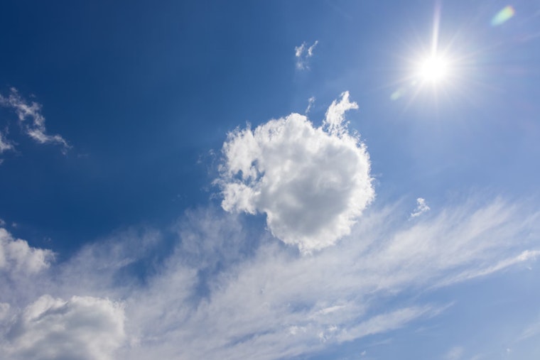 San Antonio Enjoys Spring with Sun and Mild Temperatures, But Expects Weekend Showers