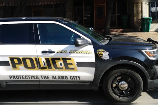 San Antonio Police Search for Suspects After Road Rage Shooting on Hwy 90 Leaves Man Grazed by Bullet