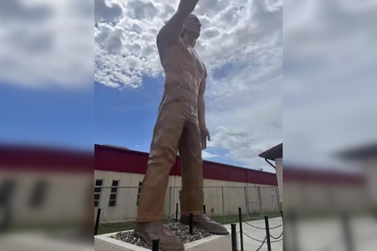 San Antonio's Iconic 'Big Chief' Statue Finds New Home at Jourdanton High School Amid Controversy