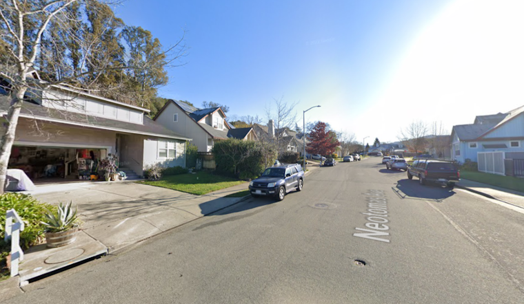 Santa Rosa Homeowners Evade Injury as Firefighters Quell Garage Blaze on Neotomas Avenue