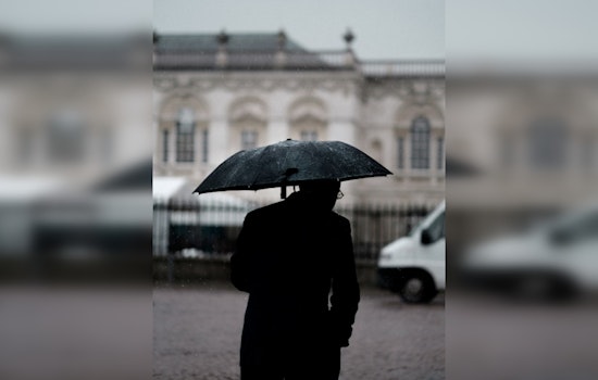 Seattle Braces for Soggy Days Ahead with Rain, Showers, and Possible Thunderstorms in Weather Forecast