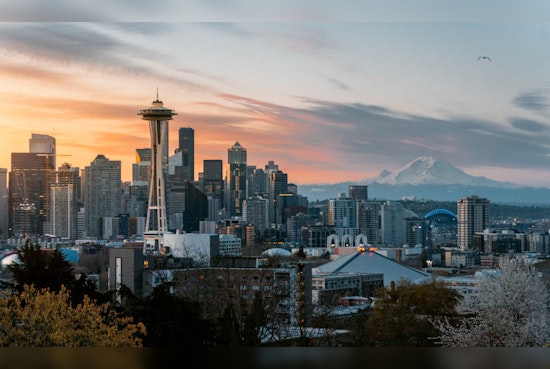 Seattle Braces for Steady Showers as NWS Forecasts Persistent Overcast Conditions