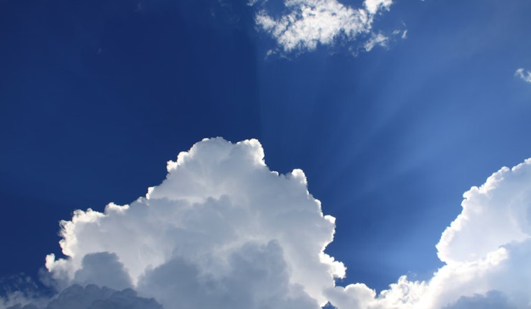 Seattle to See Sunny Reprieve Before a Damp Weekend, NWS Advises Residents to Brace for Rain