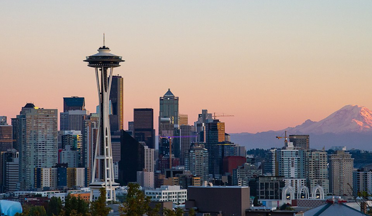 Seattle Welcomes Spring Warmth Before Week's End Rainy Shift, Says National Weather Service
