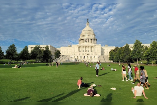 Spring Weather Graces Washington D.C. with Comfortable Temperatures