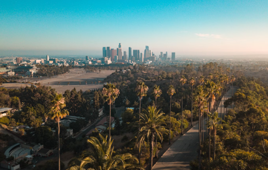 Sunny Skies and Possible Showers, Los Angeles Braces for Mixed Weather This Week