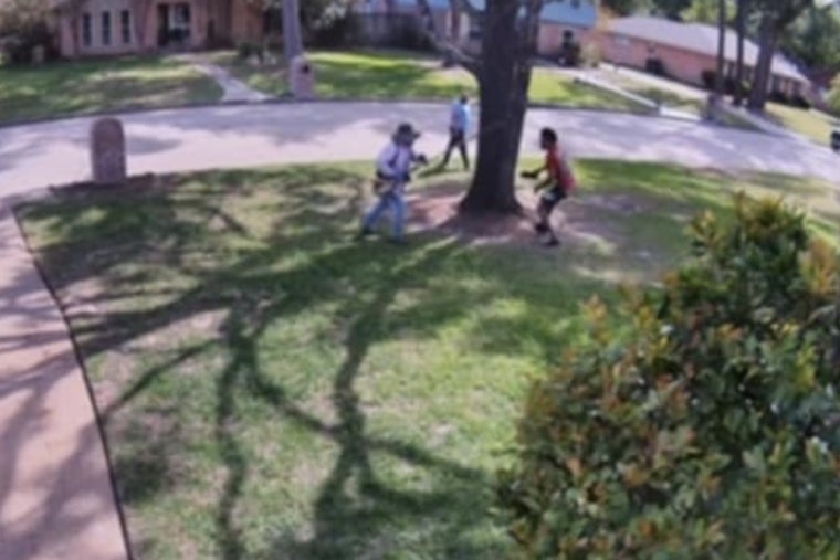 Suspect in Violent Daylight Robbery of Lawn Workers Arrested, Others Sought in Houston Area