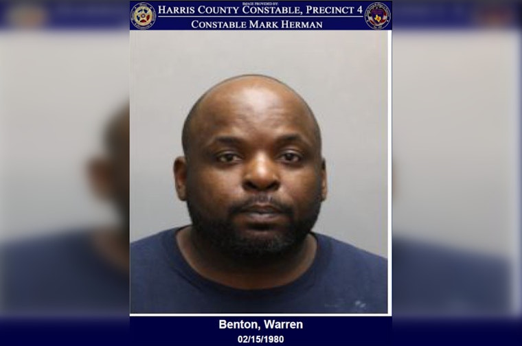 Suspected Car Thief Apprehended Following Police Chase in Harris County