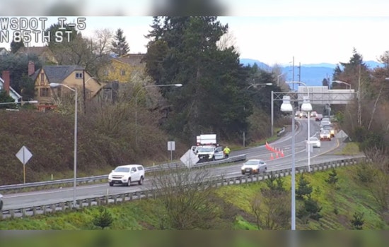 Teen Tragedy on I-5 as Gunshot Wounds Claim Lives of Two Seattle Youths in Separate Incidents