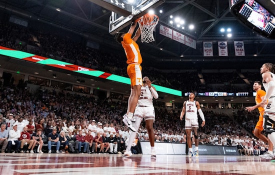 Tennessee on the Verge of SEC Glory, Alabama Defense Struggles Ahead of High-Stakes Showdowns